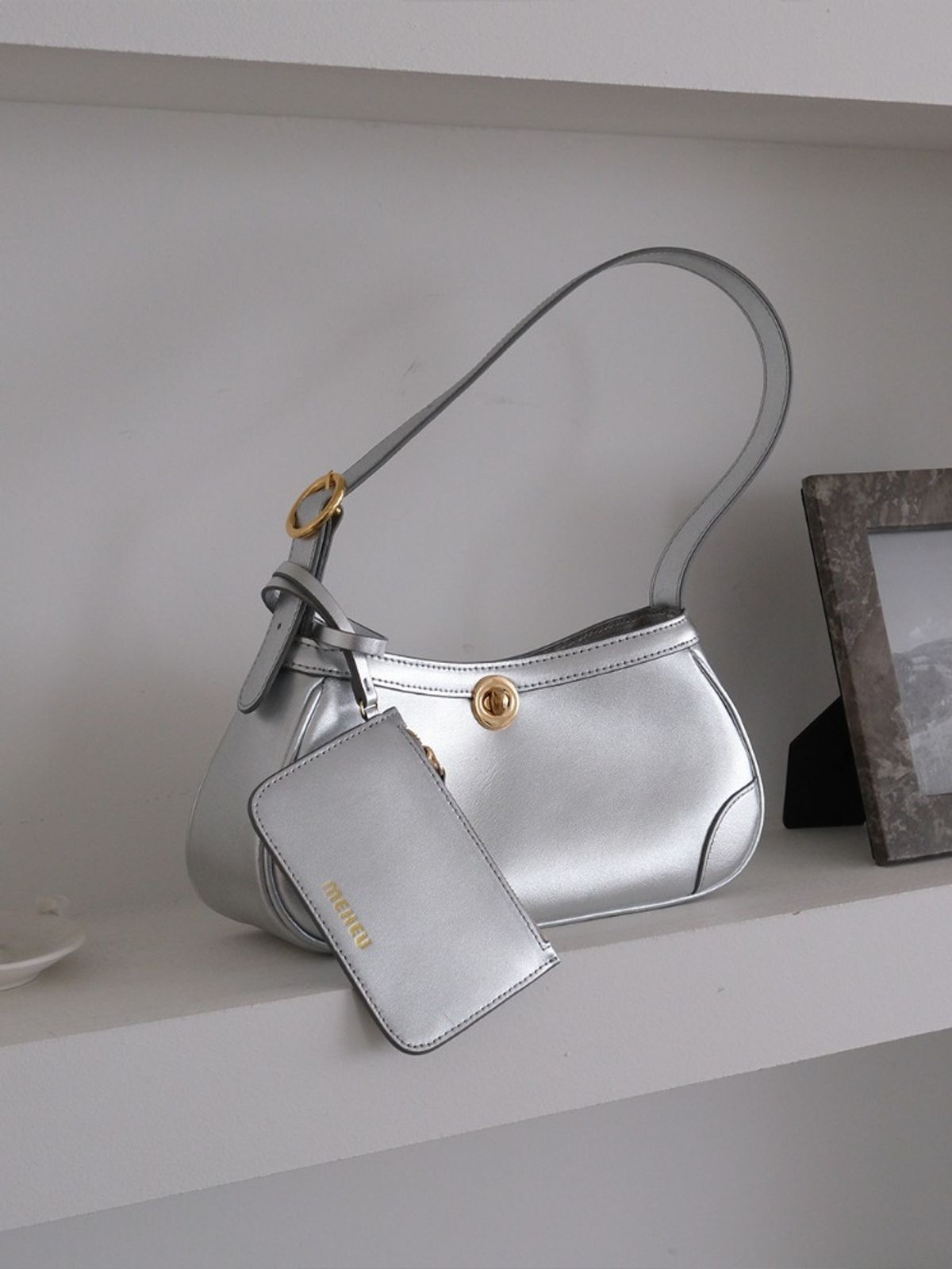 메흐(MEHEU) JENNA MINI HOBO BAG (silver)