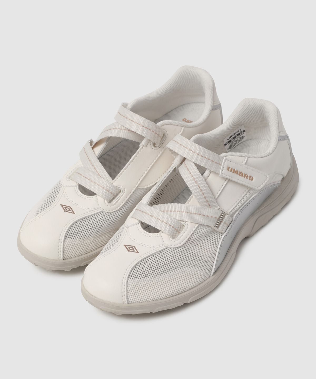 엄브로(UMBRO) SLIER (슬리어) 화이트 UR122ESA32