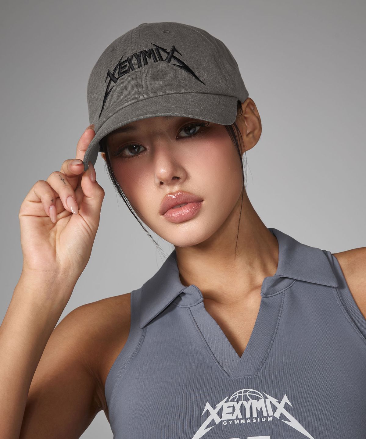 젝시믹스(XEXYMIX) NX 스포티 레터링 볼캡 XUL2AC1622