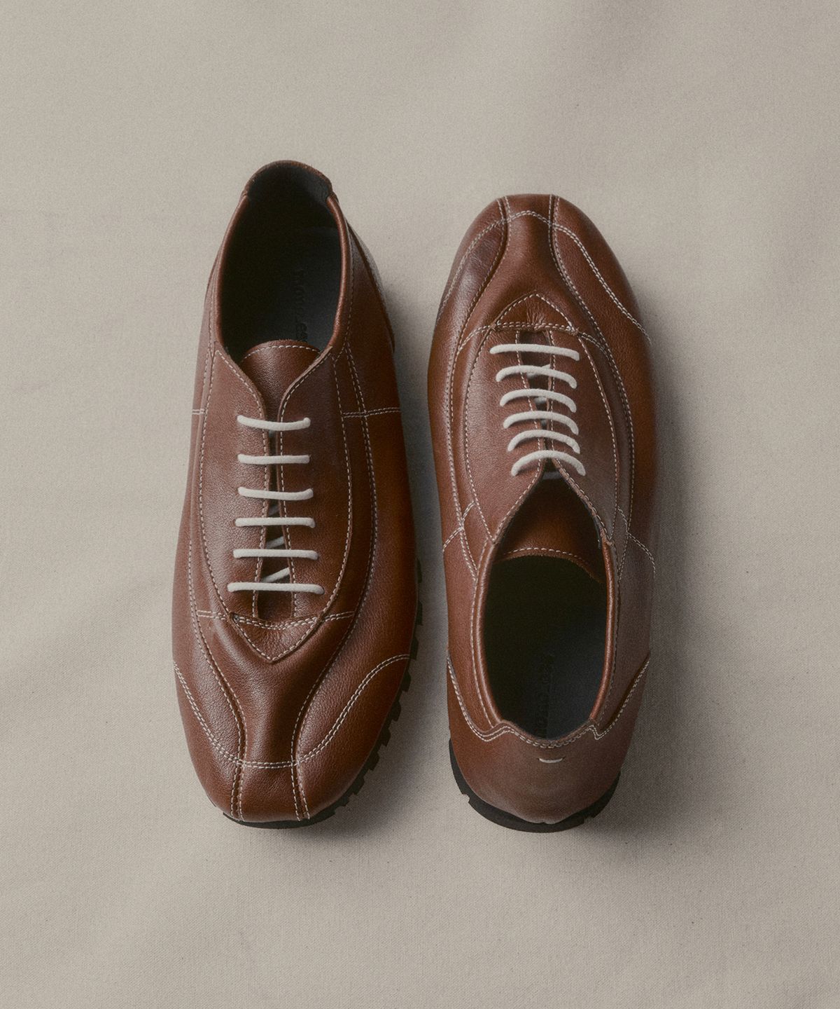 모노리스(MONOLESS) RUGBY SNEAKERS (BROWN)