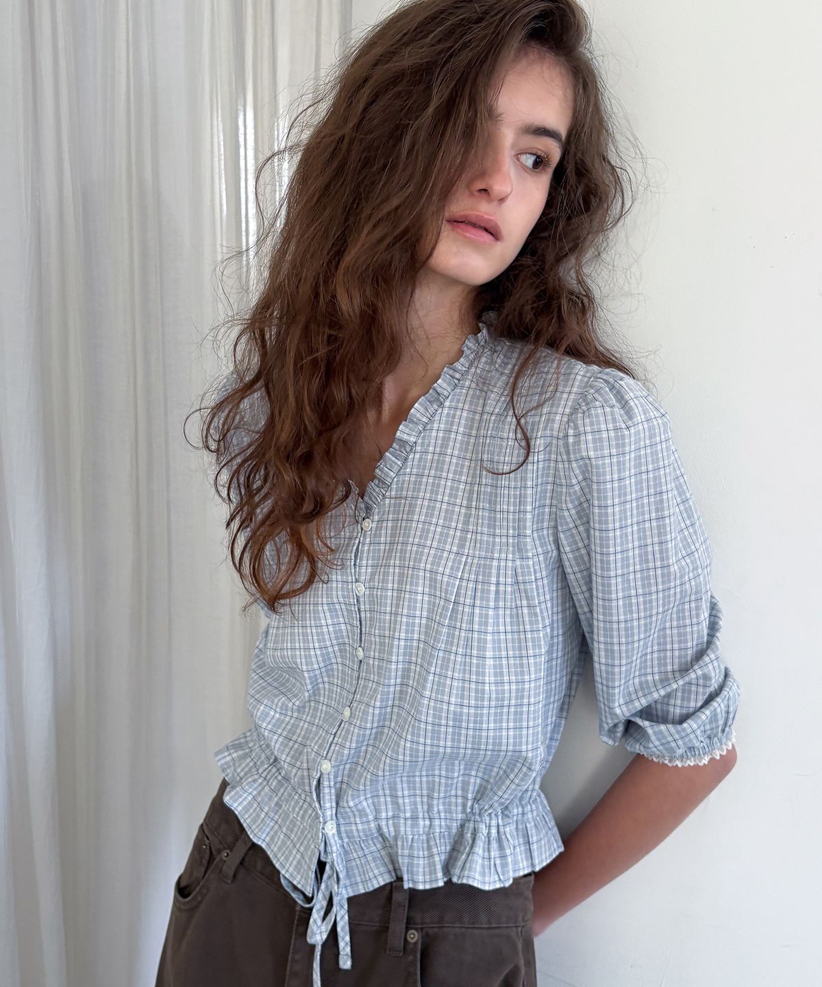 포에트서울(POETSEOUL) Bunny Frill Blouse_check blue
