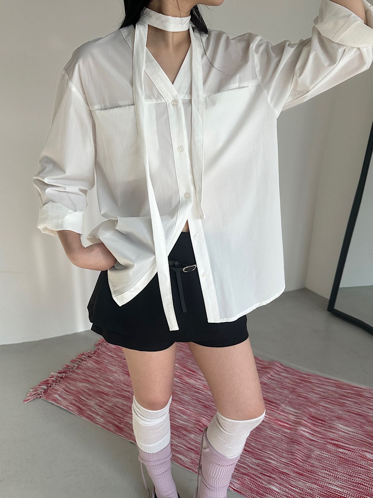 아포엠(APOEM) Detach Tie Blouse (2C)