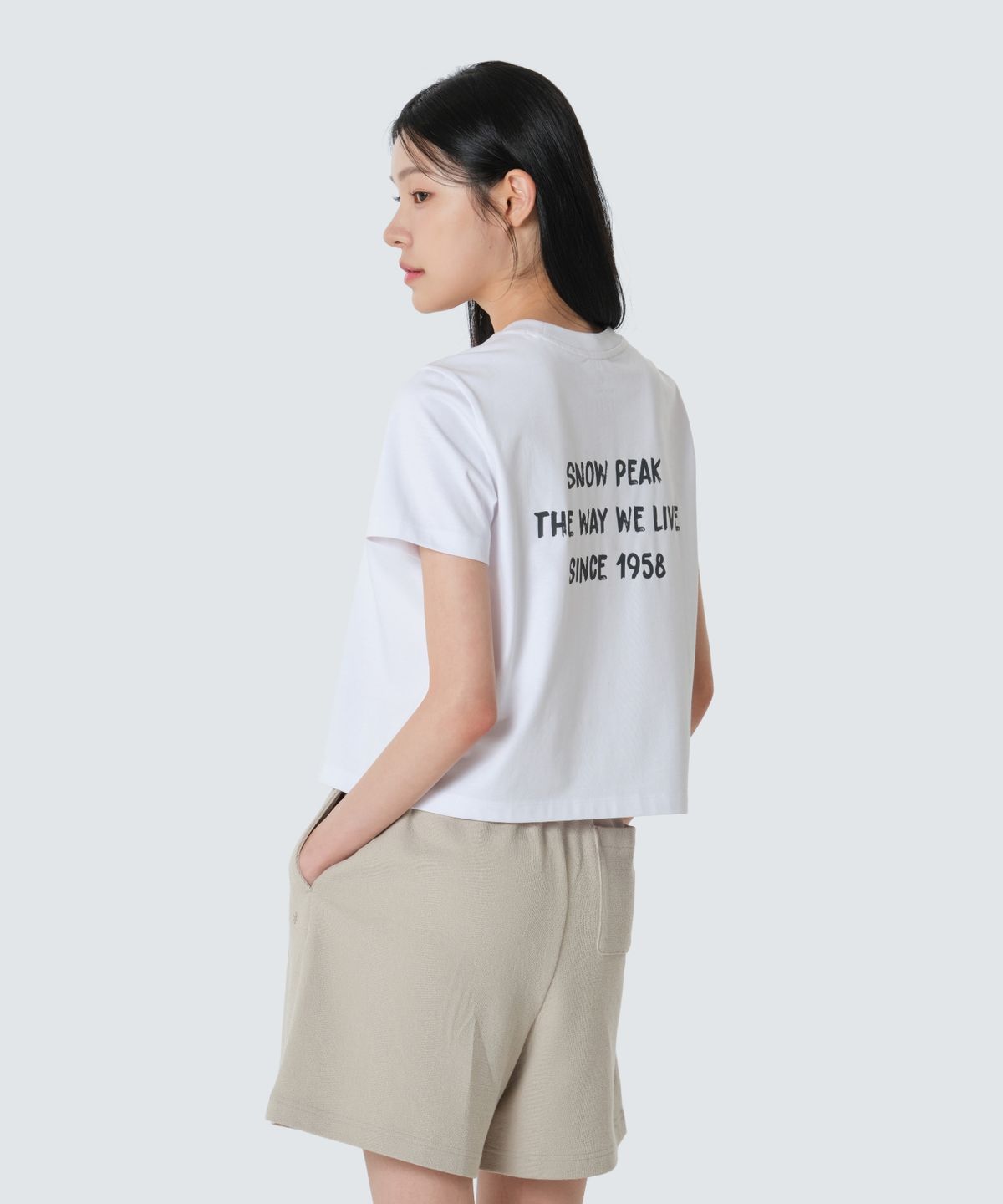 스노우피크 어패럴(SNOWPEAK APPAREL) 에어로쿨 여성 크롭 반팔 티셔츠 (S26MWFTS27) White