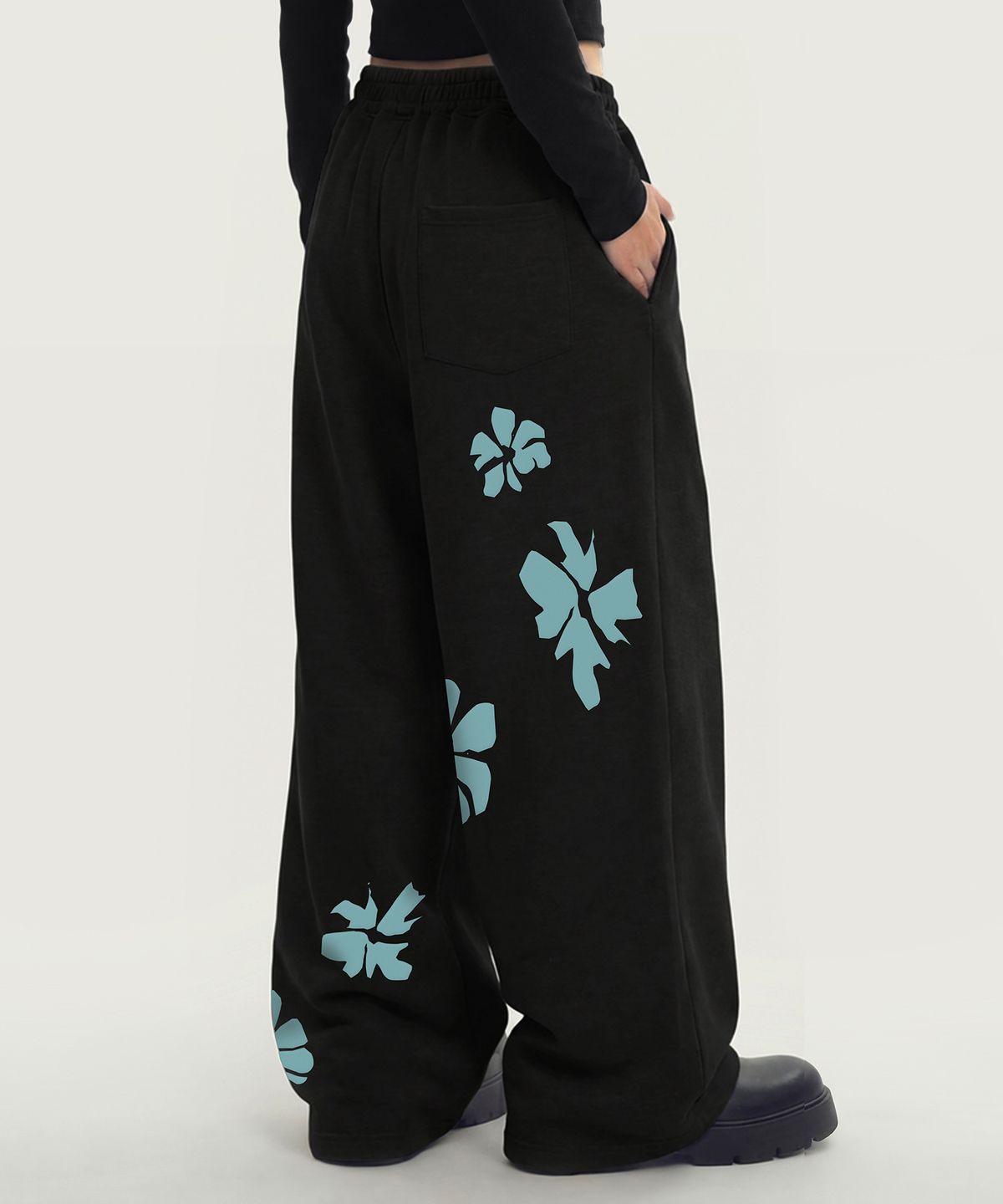 그레이버(GRAVER) [UNISEX]STILL FLOWER 트레이닝 와이드 팬츠_BLACK