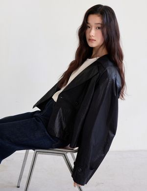 Coated Double Crop Jacket (Black)