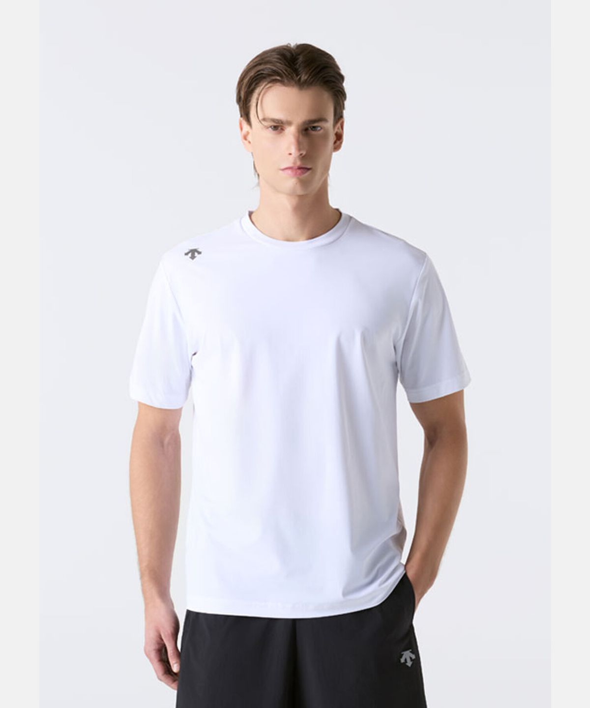 데상트(DESCENTE) 러닝 트리코트 반팔 티셔츠 화이트 SR223RTS44