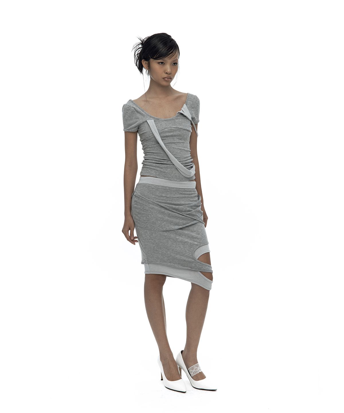 카시코(KASHIKO) Peek-a-boo Strap Skirt Gray