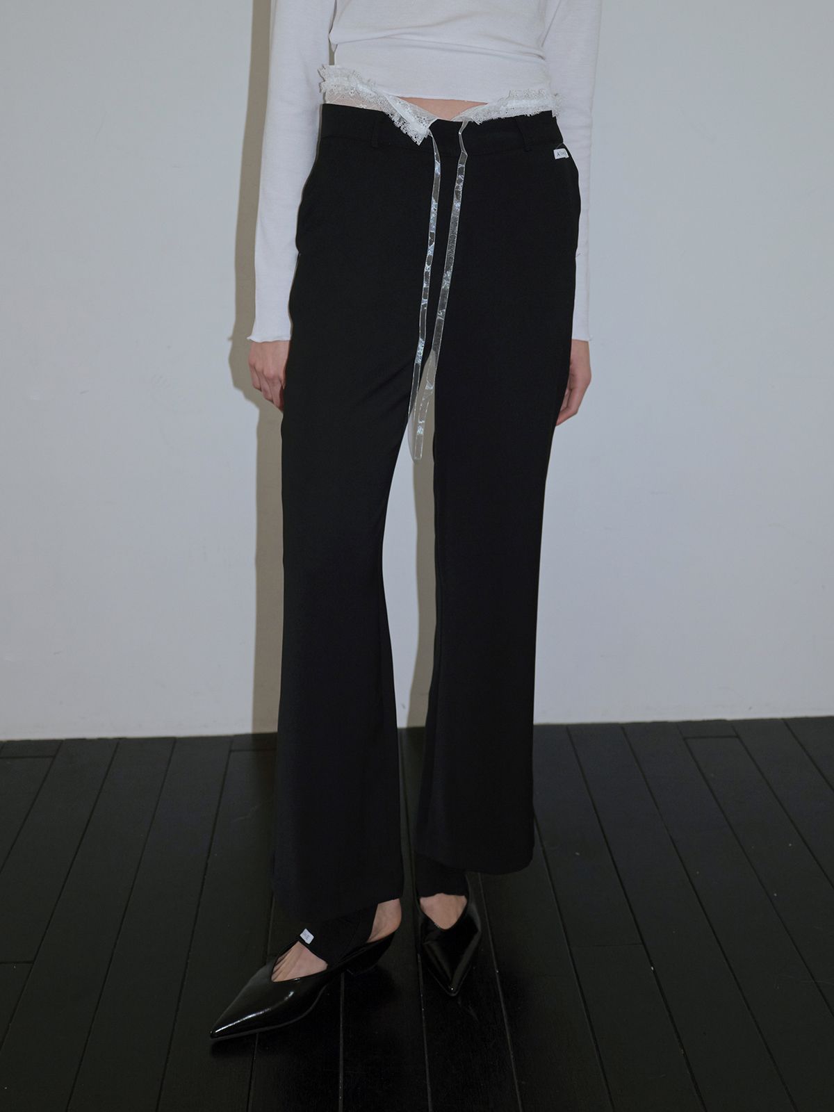 최에(CHOIAE) Flow Lace Bootcut Pants - Black