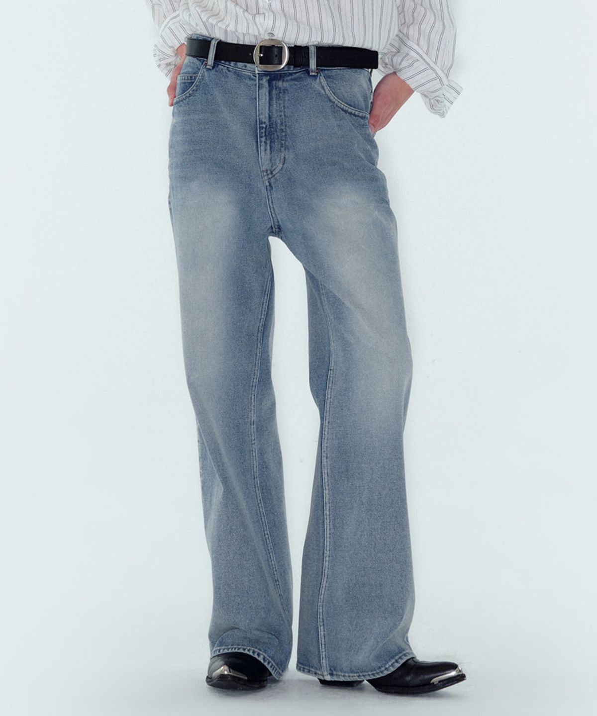 노이스(NOICE) M VINTAGE FADED FLARED JEANS - LIGHT BLUE