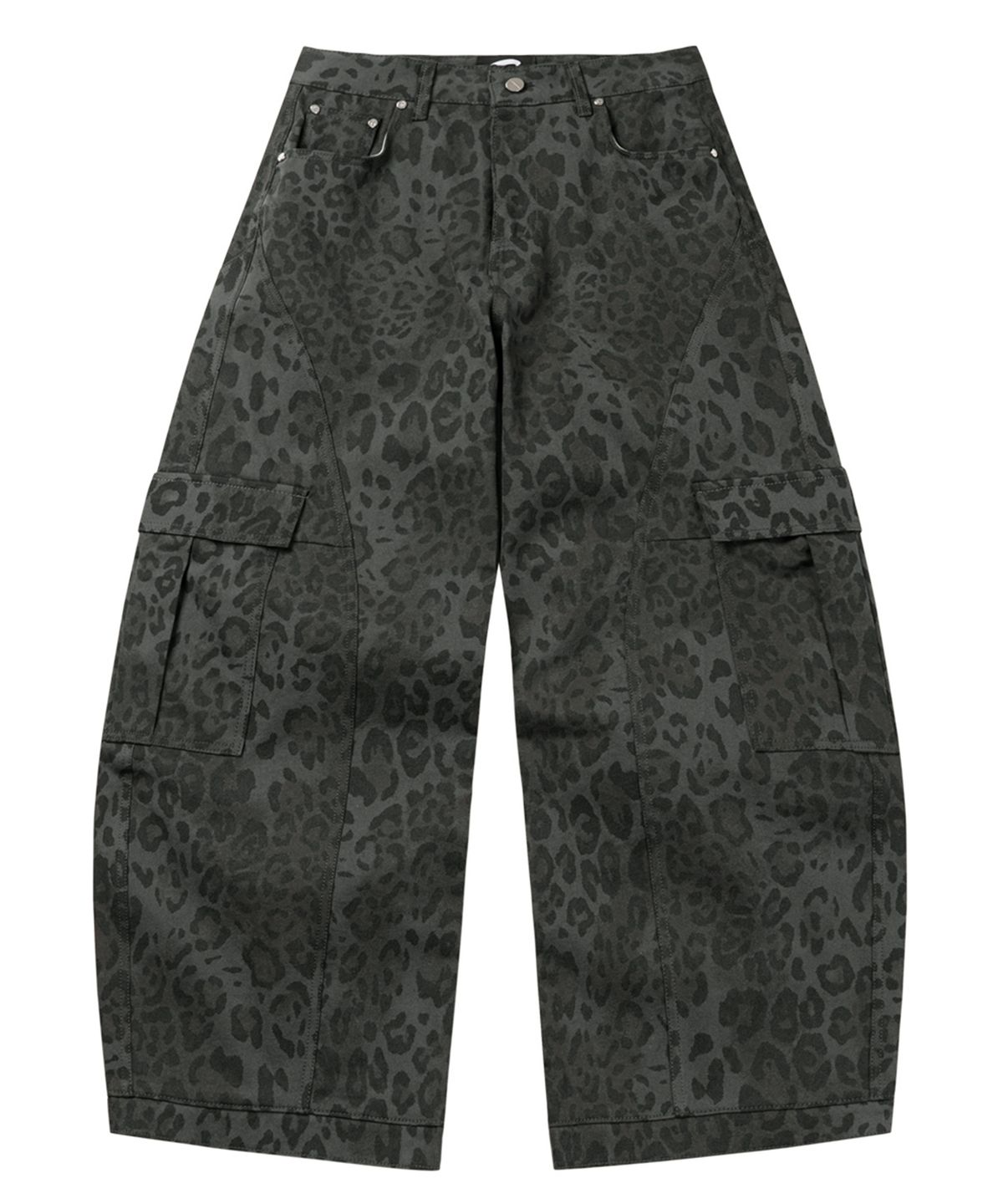 르렌느(LERENNE) Leopard Curved Cargo Pants - Charcoal