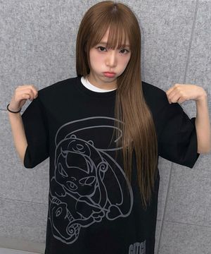 LUVISTRUE X YENA OVERFIT TEE(BLACK)