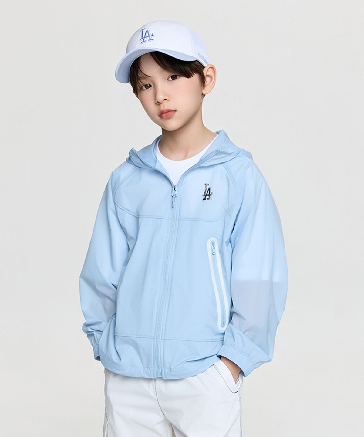 엠엘비 키즈(MLB KIDS) 아웃도어 초경량 기능성 바람막이 LA (Mg. Sky Blue)