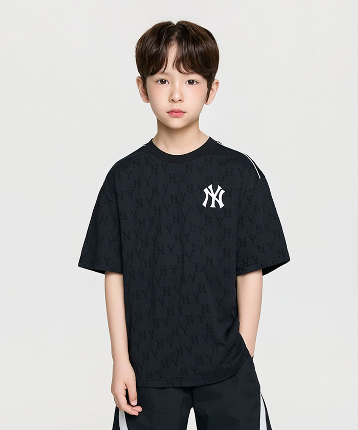 엠엘비 키즈(MLB KIDS) 스포티브 모노그램 티셔츠 NY (Black)