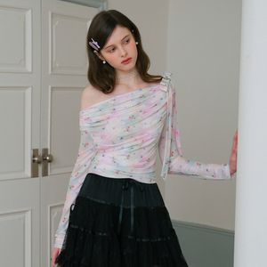 Cest_Mesh floral off-shoulder blouse