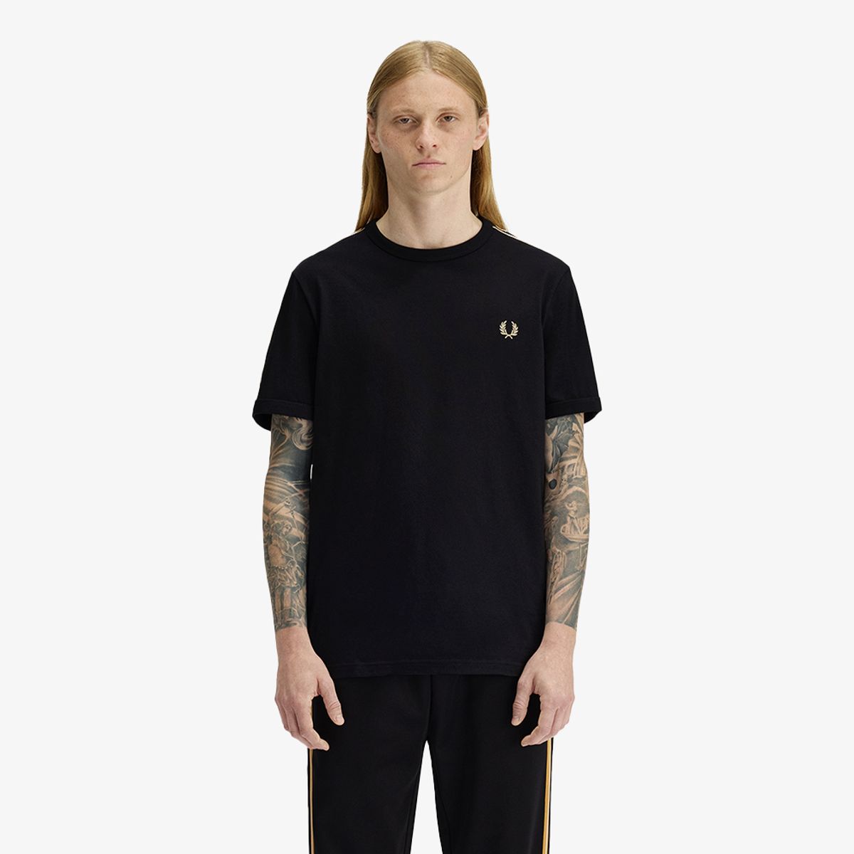 프레드페리(FRED PERRY) [Sport] 컨트라스트 테잎 링어 티셔츠 - 블랙/샴페인 AFPM2614613-90A