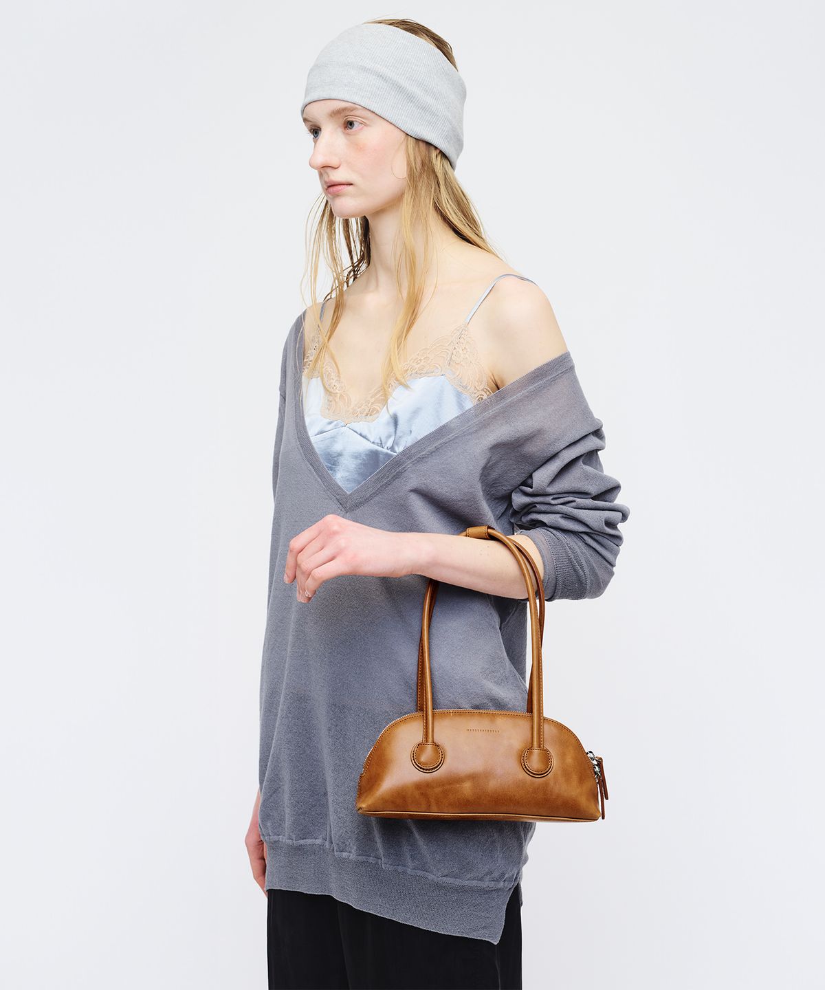 마지셔우드(MARGESHERWOOD) BESSETTE SHOULDER_saddle brown pull-up