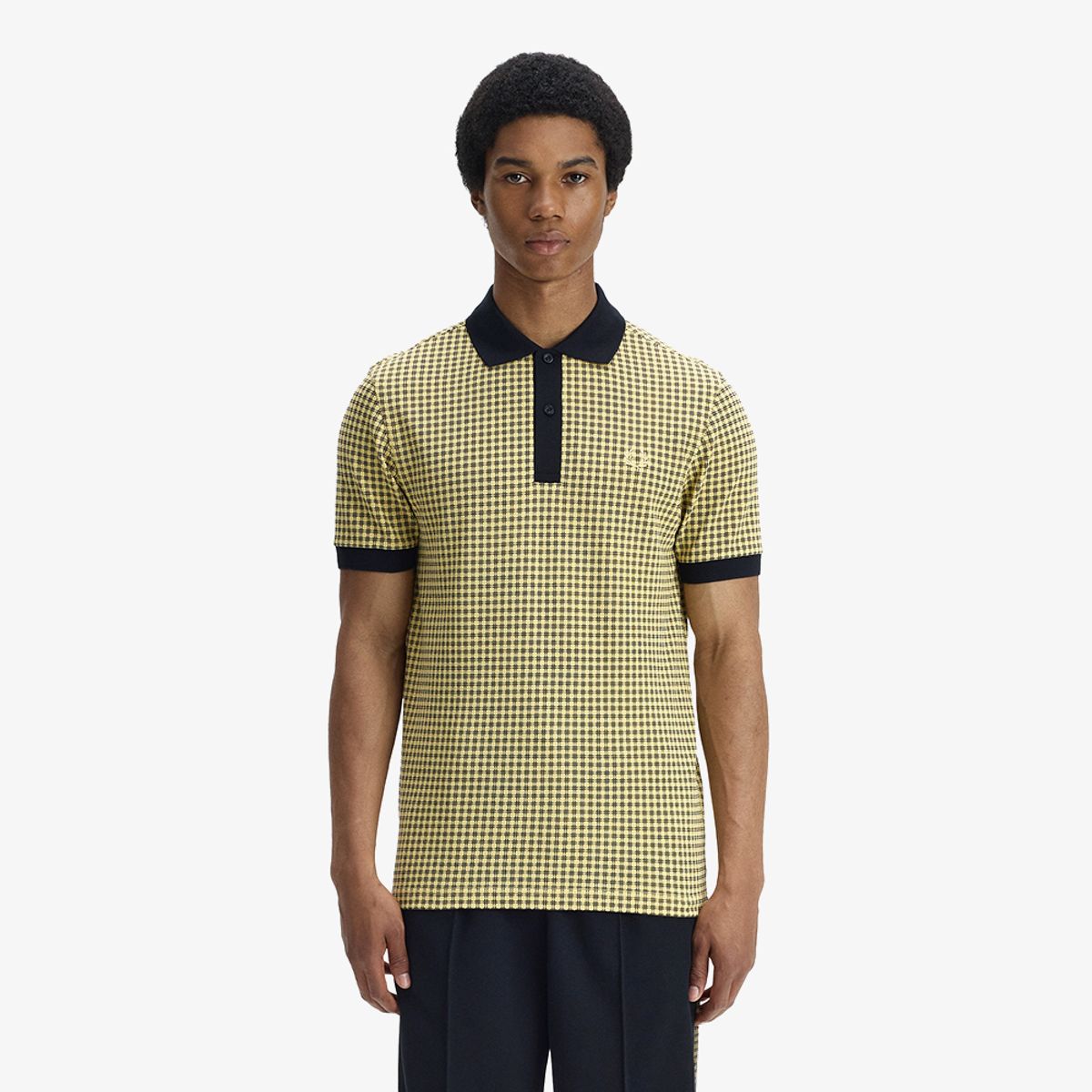 프레드페리(FRED PERRY) [Sharp] 크로스 프린트 폴로 셔츠 - 블랙 AFPM2612661-102