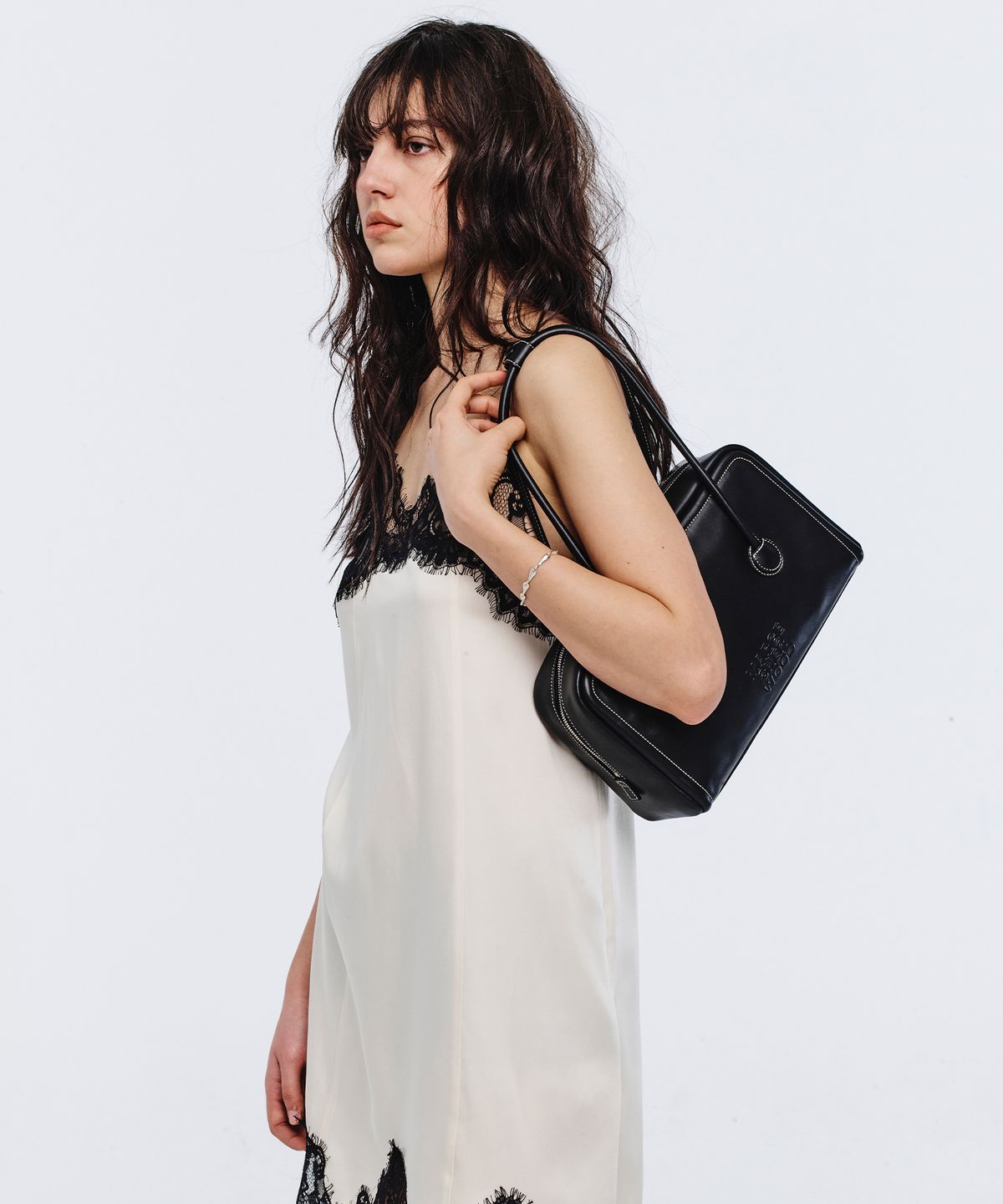 마지셔우드(MARGESHERWOOD) SOFT BOSTON SMALL_black plain