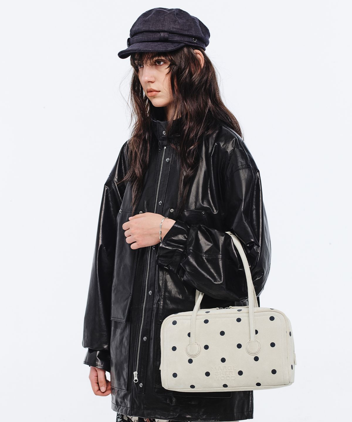 마지셔우드(MARGESHERWOOD) SOFT BOSTON SMALL_blond wood printed suede