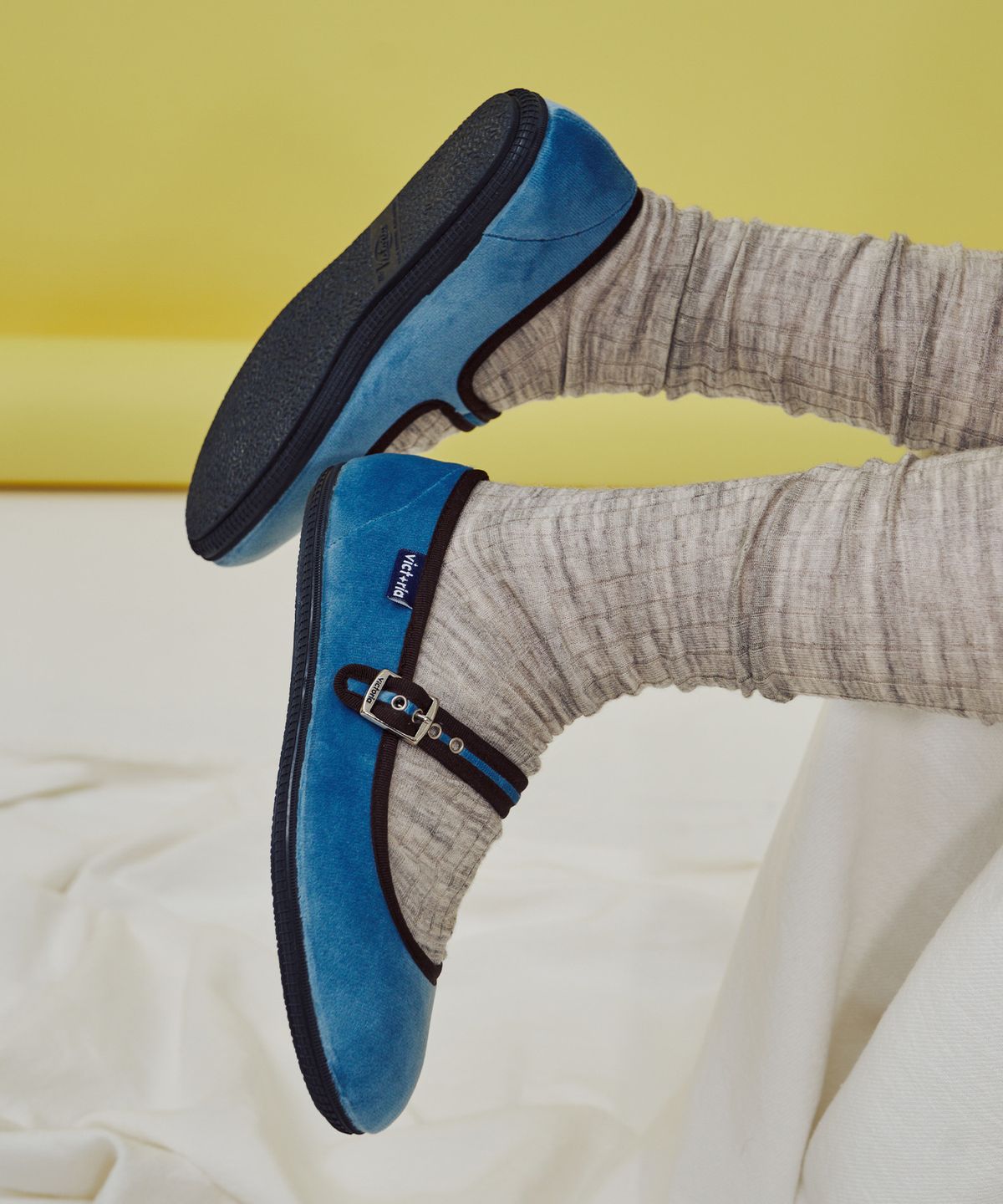 빅토리아 슈즈(VICTORIA SHOES) [빅토리아 슈즈 X 홈바디띵즈] 오다 메리제인 (1049926-AZUL)