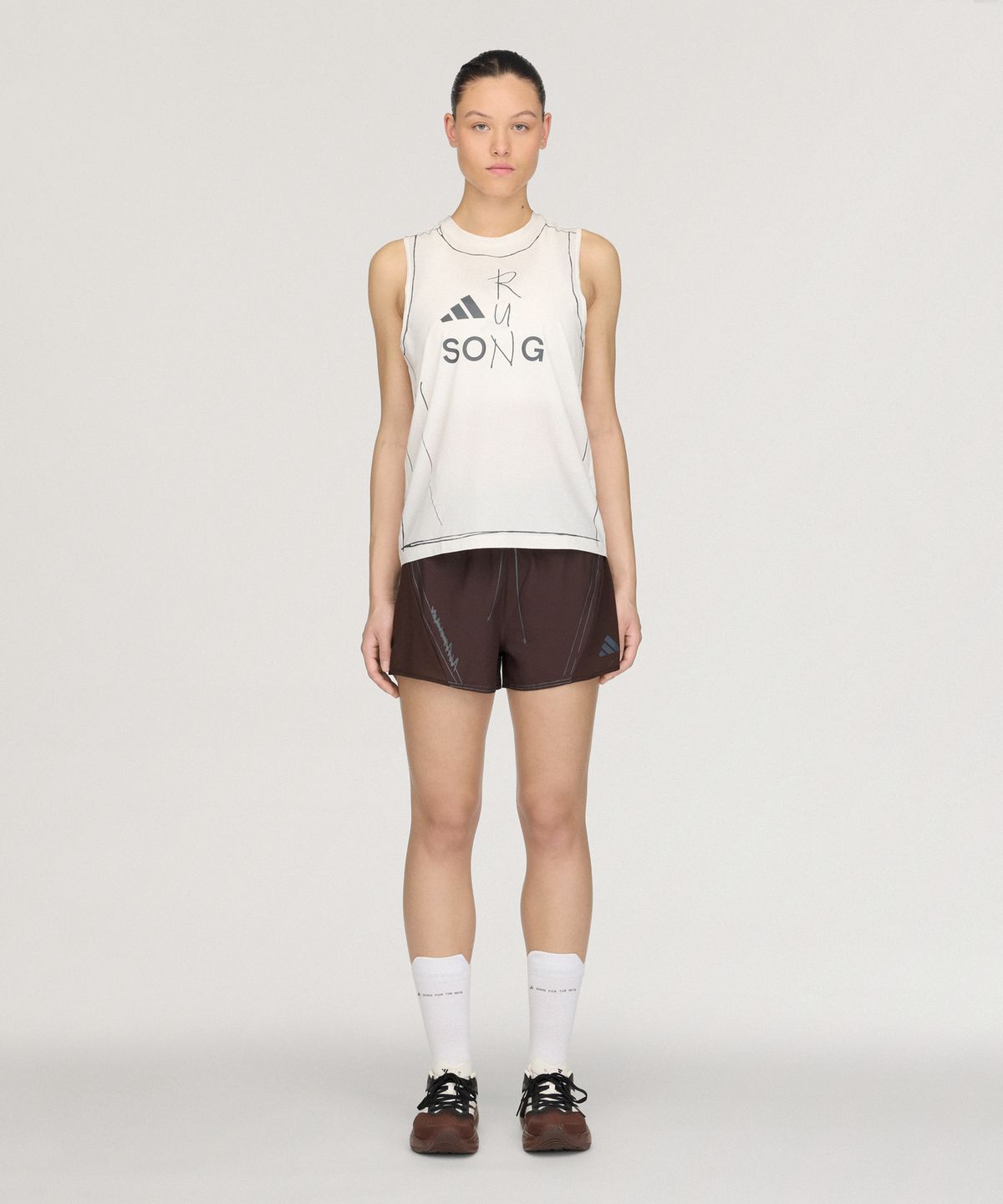 아디다스(ADIDAS) adi365 송 포 더 뮤트 러닝 쇼츠 4인치 KR3013