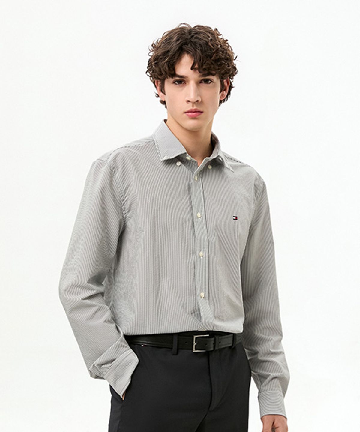타미힐피거(TOMMY HILFIGER) [Regula fit] 퍼포먼스 스트라이프 셔츠 (T12G0WSH040MT10AP)