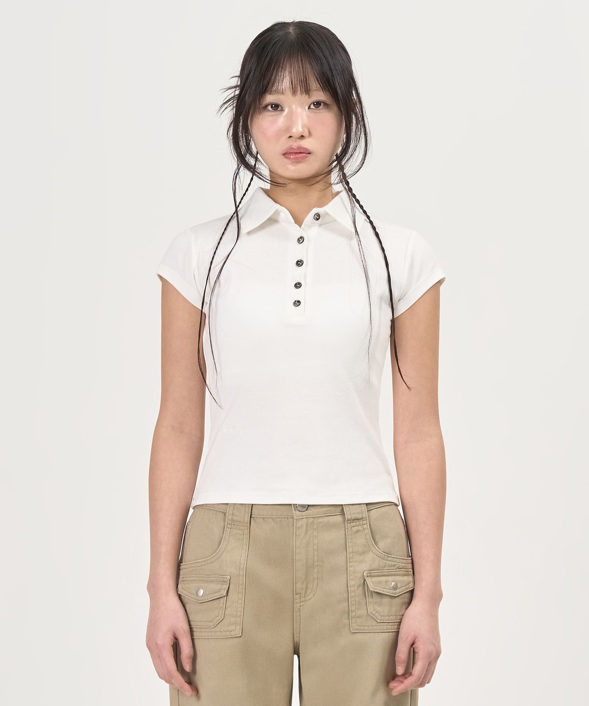페플리(PEPLEE) Button Cap Sleeve Collar Tee (White)