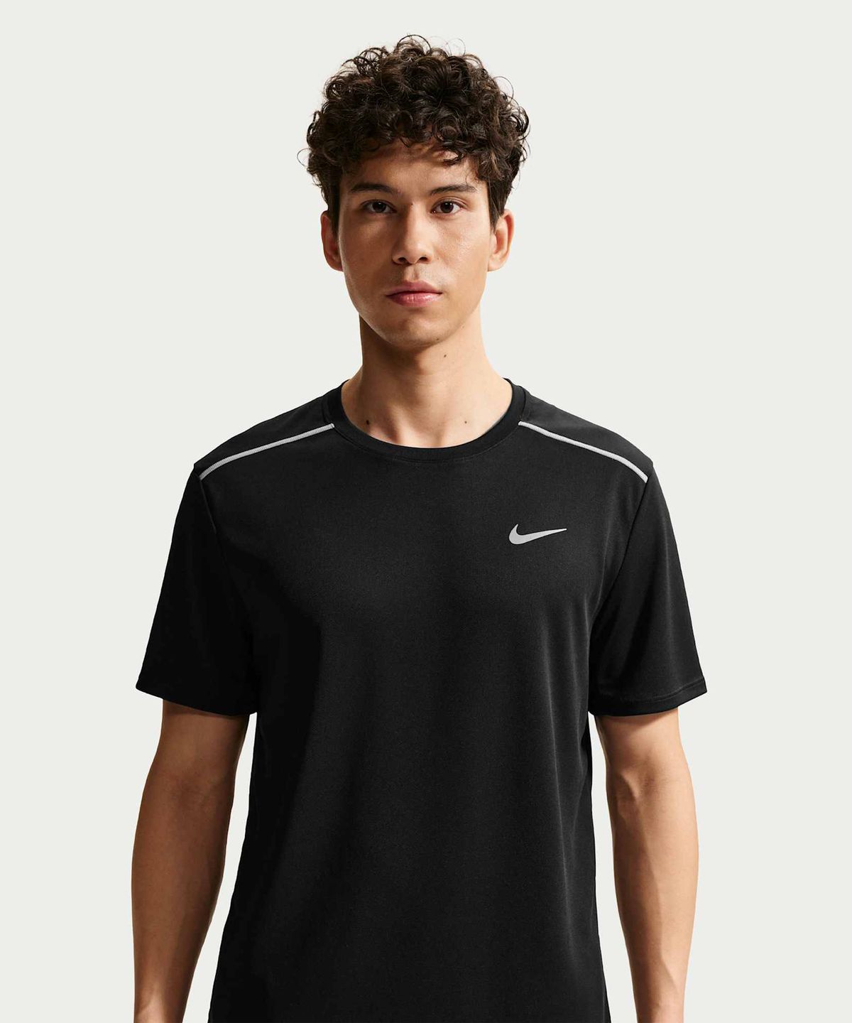 나이키(NIKE) 마일러 드라이 핏 UV 차단 반소매 러닝 탑 M - 블랙 / IF2083-010