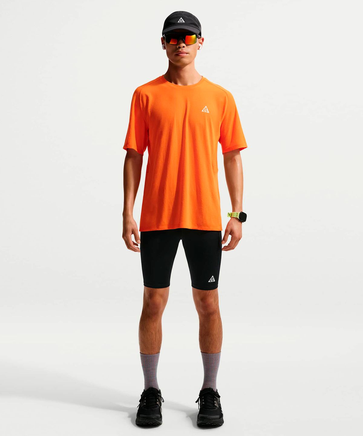 나이키(NIKE) ACG 라바 루프 드라이 핏 ADV 하프 트레일 러닝 타이츠 M - 블랙:서밋 화이트 / IO9672-010