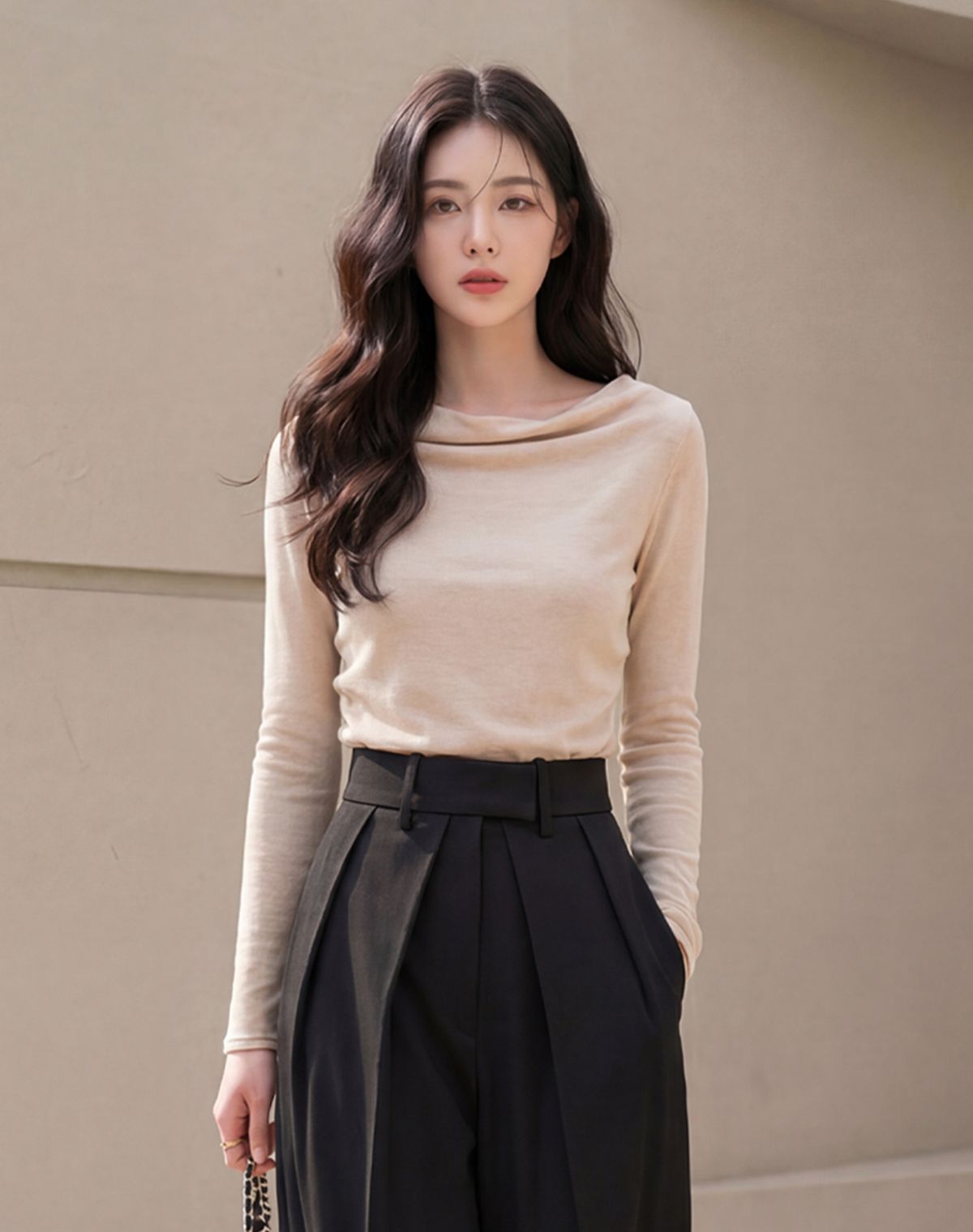 지에마르(GIEMAR) DRAPE SHIRRING TEE OATMEAL 드레이프 셔링티 오트밀
