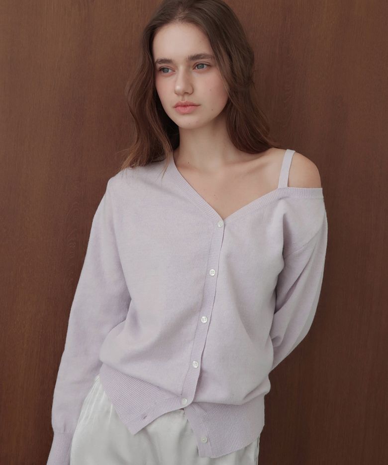 ONE OFF-SHOULDER CARDIGAN (purple)