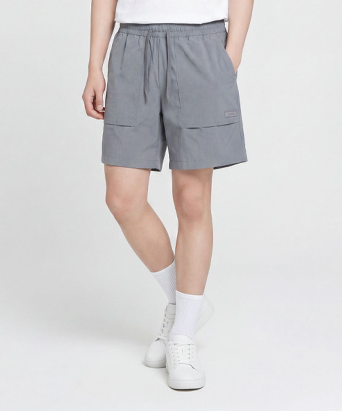 내셔널지오그래픽(NATIONALGEOGRAPHIC) N262UHP950 펠리스 냉감 타슬란 5부 쇼츠 STONE GREY