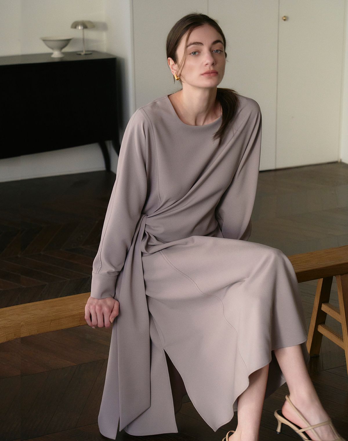 지에마르(GIEMAR) WRAP DRESS GRAY BEIGE 랩 드레스 회베이지