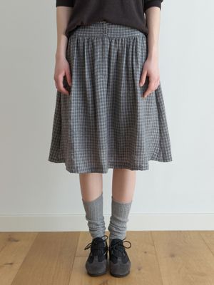 Horn button skirt (gray check)