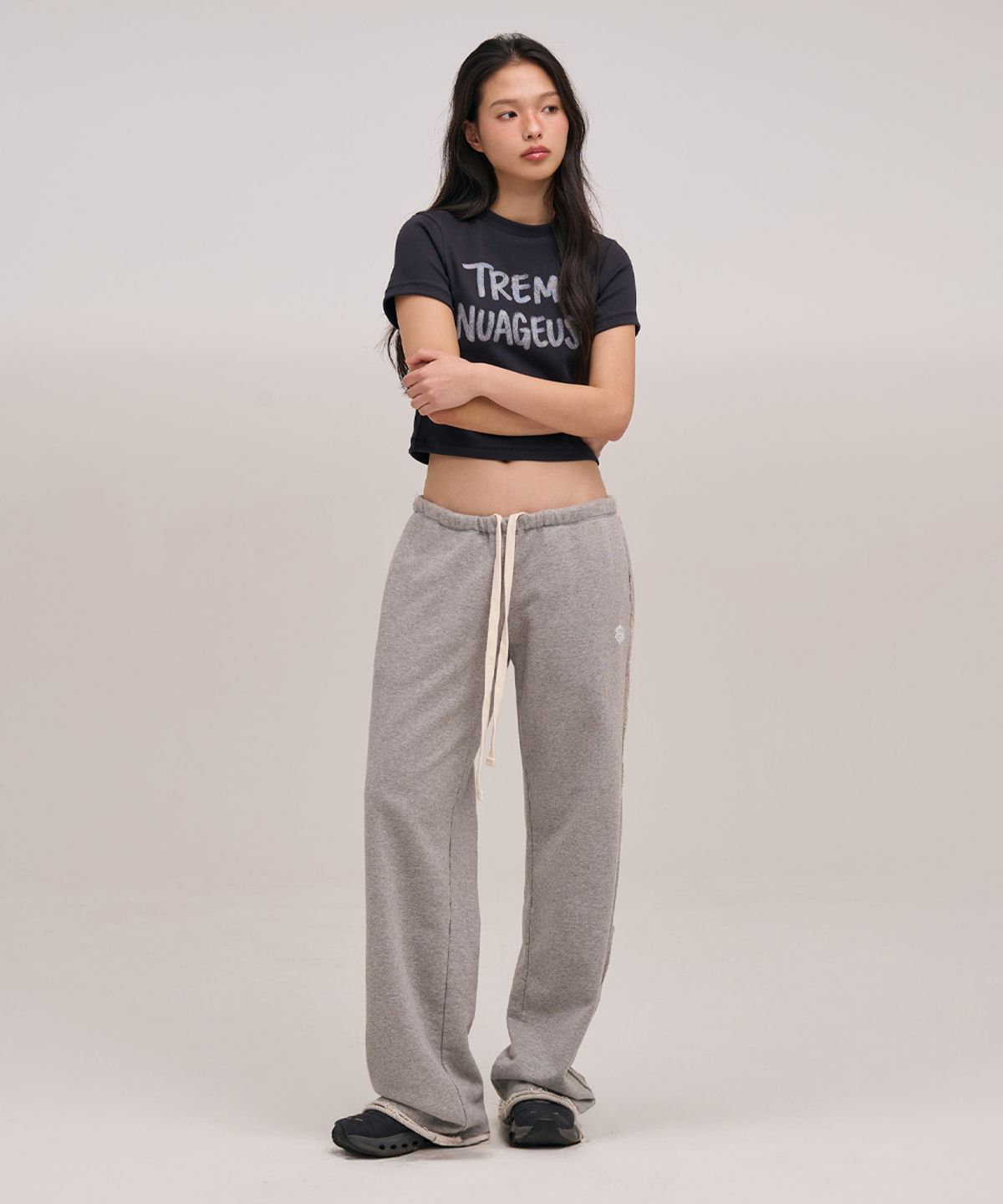 졸리앙볼(JOLIEENVOL) STRAIGHT FIT WIDE SWEAT PANTS (GREY)