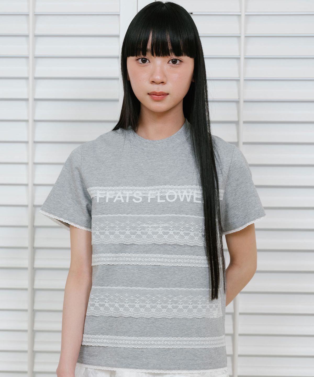 나이스고스트클럽(NICEGHOSTCLUB) FFATS FLOWER LOGO LACE TEE_GREY(NG2GSUT586A)