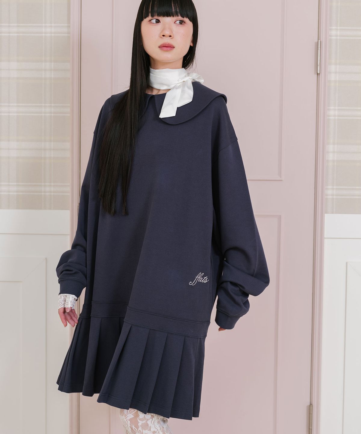 나이스고스트클럽(NICEGHOSTCLUB) FFATS PLEATED MIDI DRESS L/S TEE_NAVY(NG2GSUPA94A)