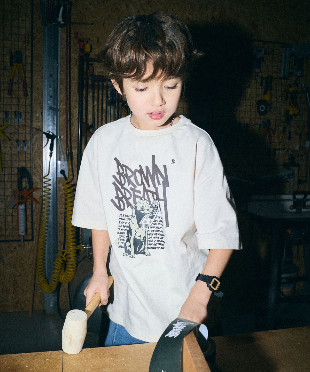 브라운브레스 키즈(BROWNBREATH KIDS) KIDS DELIVERY TAG TEE - CREAM