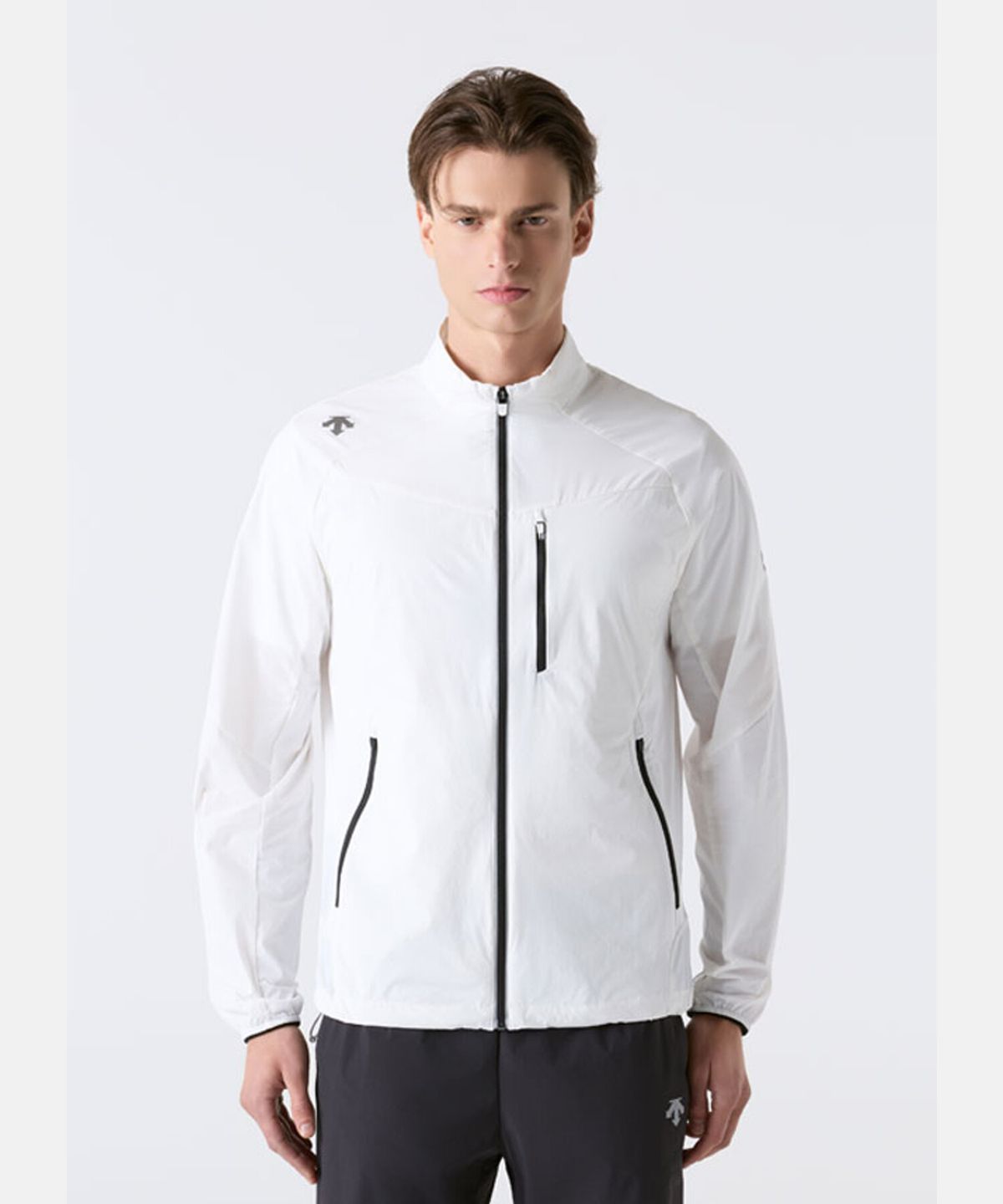 데상트(DESCENTE) 러닝 스트레치 우븐 집업 자켓 화이트 SR221RWT41
