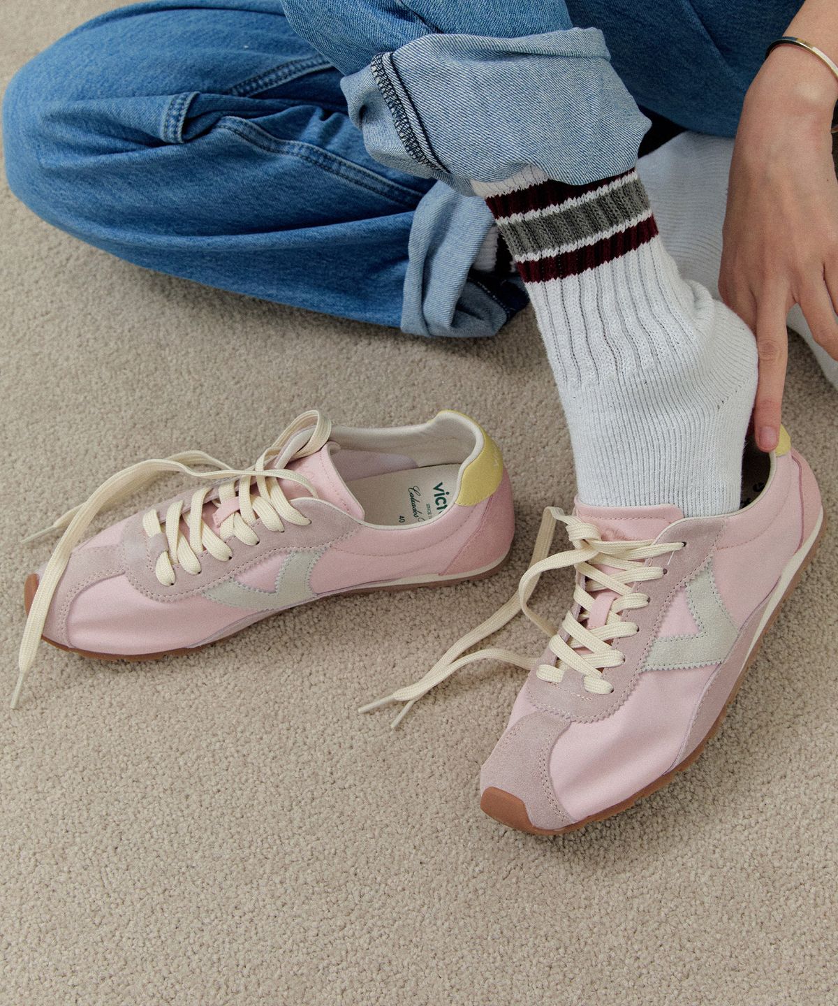 빅토리아 슈즈(VICTORIA SHOES) 아스터 나일론 스니커즈 (1159104-NUDE)