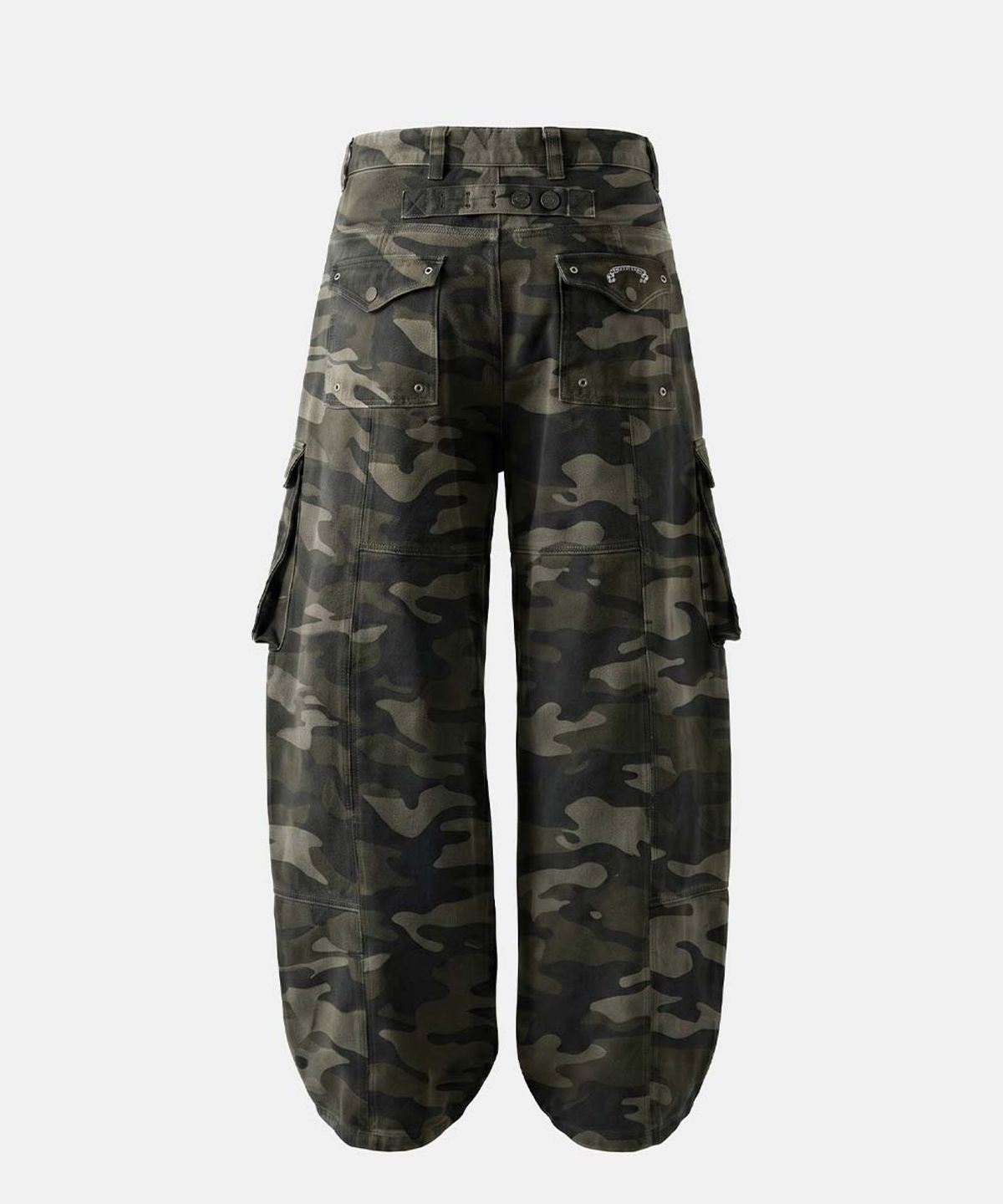 배드블러드(BADBLOOD) Arc Curved Fit Cargo Pants - Camo
