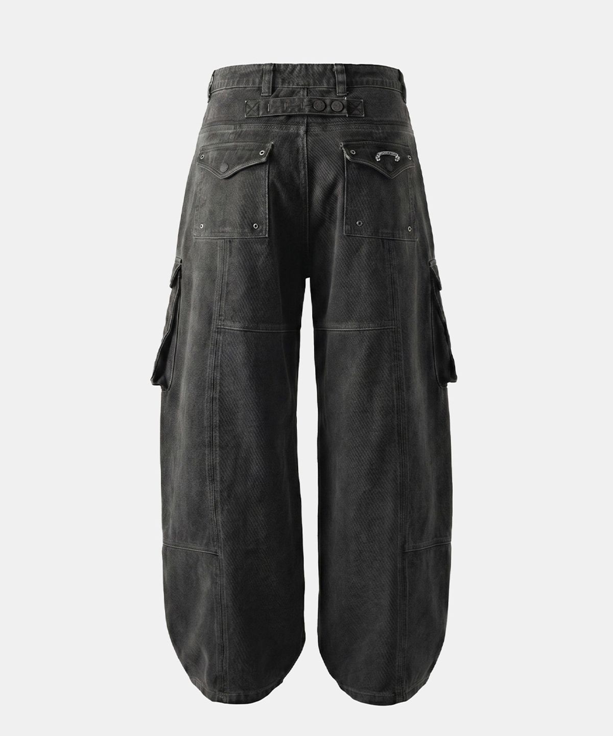 배드블러드(BADBLOOD) Arc Curved Fit Cargo Pants - Charcoal