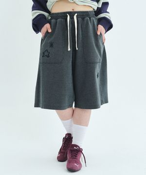 체크 패치 버뮤다 트레이닝 쇼츠 -차콜