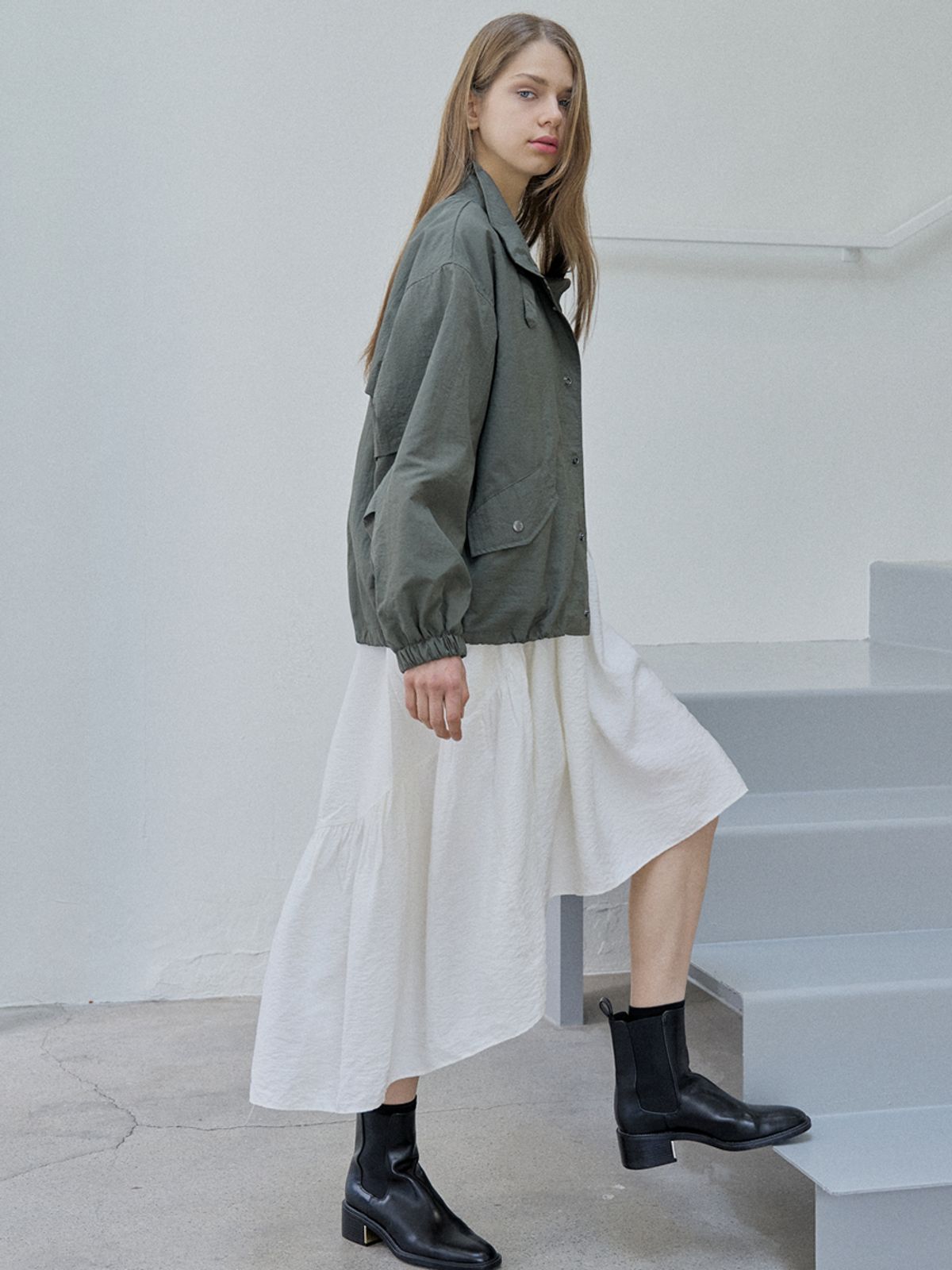 아방(AVANT-G) Nylon Windbreakert  Jumper - KHAKI