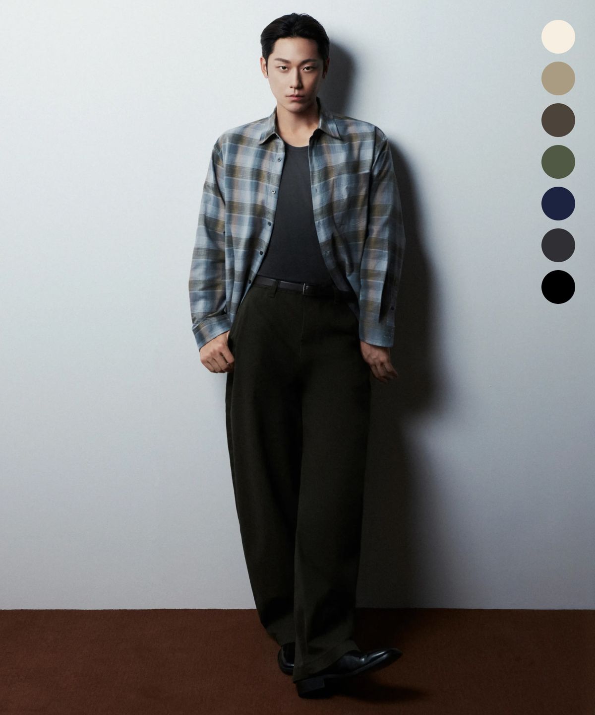 무신사 스탠다드(MUSINSA STANDARD) 솔리드 CP 커브드 치노 팬츠 (7 colors)