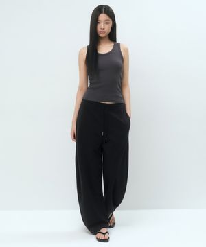 [쿨탠다드] 우먼즈 커브드 스웨트 팬츠 (2 colors)