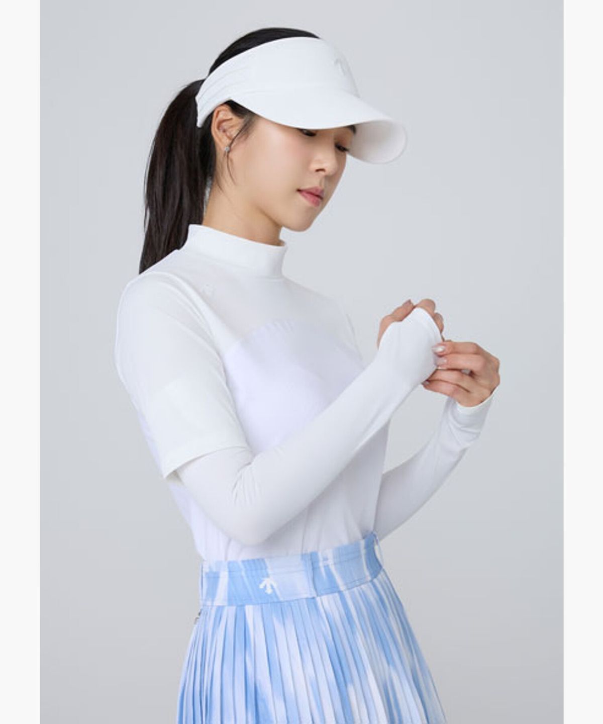 데상트 골프(DESCENTE GOLF) 여성 모크넥 골지 토시 티셔츠  DR12WFTL33