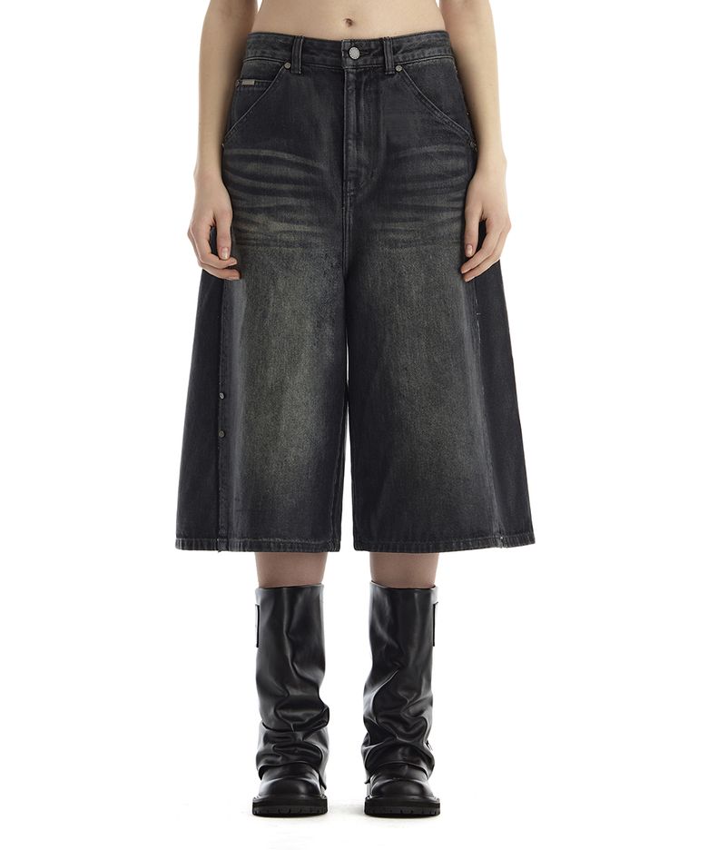 Rivet Coated Denim Bermuda [ Dark Navy ]