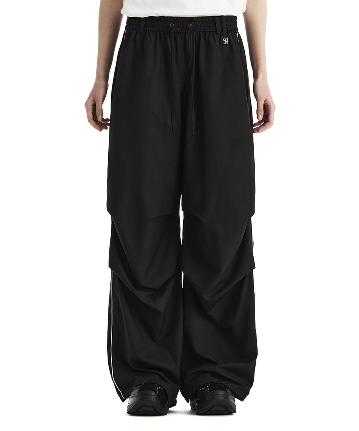 트리밍버드(TREEMINGBIRD) Contrast Piping Set-Up Track Pants [ Black ]