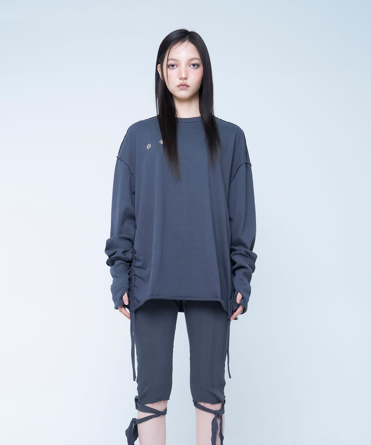 뎁크(DEPC) EYELET SWEATSHIRT - CHARCOAL